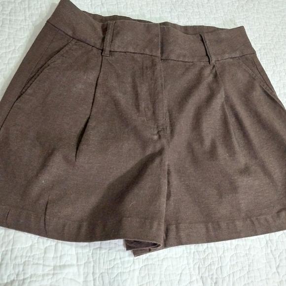 Express Brown Bermuda Shorts Classic Tailored Design - Picture 3 of 9